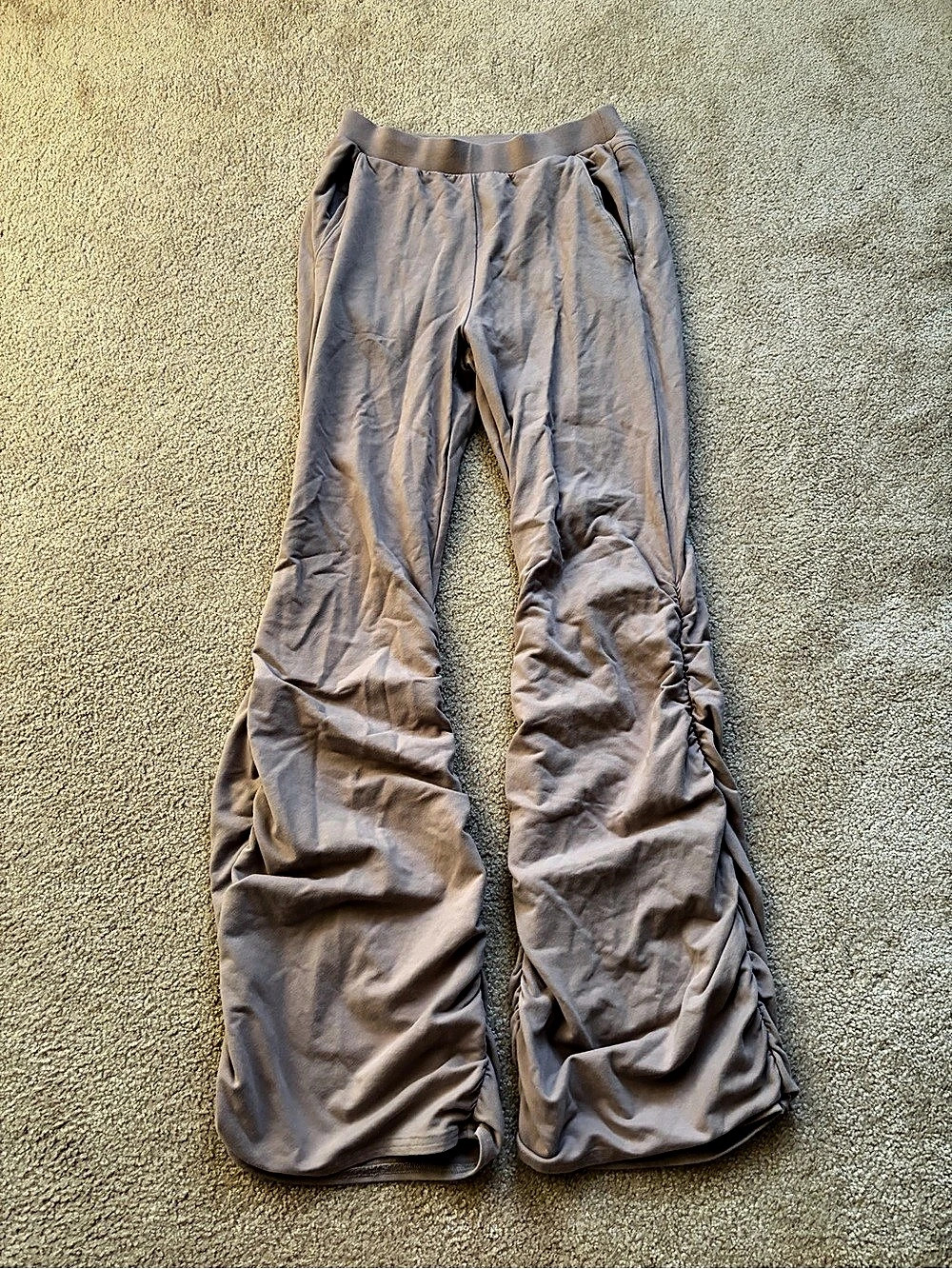 Alo Wide Leg Pants in Brown Size Small